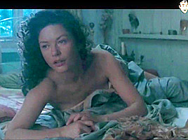 Best of: Catherine Zeta-Jones – Mr.Skin