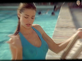 Battle of the Babes: Denise Richards vs. Neve Campbell – Mr.Skin