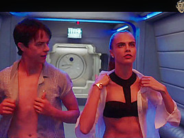 Best Of Cara Delevingne – Mr.Skin